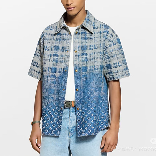 [홍콩명품.LOUIS VUITTON] 루이비통 26SS 로고 모노그램 데님 반팔 남방 셔츠 1AJC88, BM24436, KB, 레플리카의류,미러급사이트