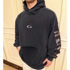 [홍콩명품.BALENCIAGA] 발렌시아가 26SS 로고 테이핑 빈티지 후드 티셔츠 (블랙), BM24450, KK, 레플리카의류,미러급사이트