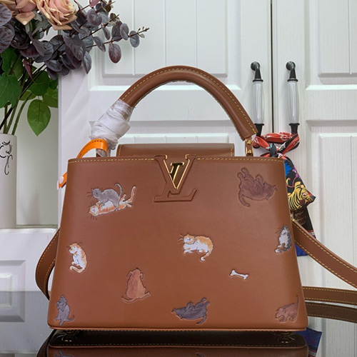 [홍콩명품.LOUIS VUITTON] 루이비통 26SS 로고 CAPUCINES BB 토트백 핸드백 M25874 (브라운), BGM5570, B3, 홍콩명품가방,명품쇼핑몰,크로스백,핸드백,구매대행