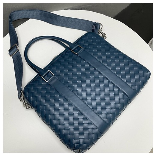 [홍콩명품.BOTTEGA VENETA] 보테가베네타 26SS 로고 인트레치아토 레더 가죽 메신저백 (블루), BGM5584, BC, 홍콩명품가방,명품쇼핑몰,크로스백,핸드백,구매대행