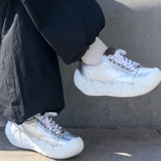 [가격문의][홍콩명품.LOUIS VUITTON] 루이비통 26SS 로고 여성 Bubble 스니커즈 운동화 (3컬러), SE6072, GHS, 명품스니커즈,운동화,구두,로퍼,하이탑,신발