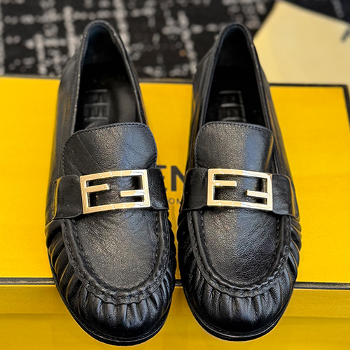 [홍콩명품,FENDI] 펜디 26SS 로고 여성 레더 가죽 구두 로퍼 (2컬러), SE6076, GHS, 명품스니커즈,운동화,구두,로퍼,하이탑,신발