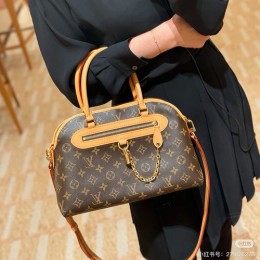 [홍콩명품.LOUIS VUITTON] 루이비통 26SS 로고 모노그램 에버 모어 PM 토트백 숄더백 M15208, BGM5630, BDA, 홍콩명품가방,명품쇼핑몰,크로스백,핸드백,구매대행