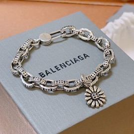 [홍콩명품.BALENCIAGA] 발렌시아가 26SS 로고 BB 실버 팔찌, ET3384, NNT, 명품레플리카 모자 캡 남자여자