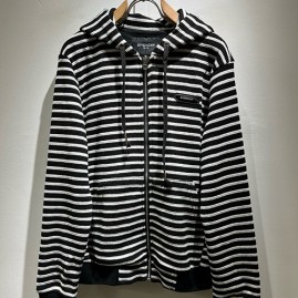 [홍콩명품.GIVENCHY] 지방시 26SS 로고 스트라이프 후드 집업 자켓 (블랙-화이트), BM24698, 레플리카의류,미러급사이트