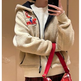 [가격문의][홍콩명품.Burberry] 버버리 26SS 로고 자수 플리스 후드 집업 자켓 (베이지), BM24715, KB, 레플리카의류,미러급사이트