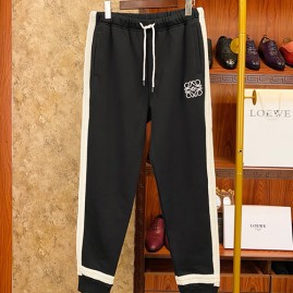 [홍콩명품.LOEWE] 로에베 26SS 로고 자수 조거 팬츠 바지 (블랙), BM24779, S1F, 레플리카의류,미러급사이트