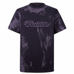 [홍콩명품.LOUIS VUITTON] 루이비통 26SS 로고 프린트 반팔 티셔츠 1AJUDL, BM24831, JL, 레플리카의류,미러급사이트