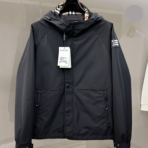 [홍콩명품.Burberry] 버버리 26SS 로고 후드 바람막이 자켓 (블랙), BM24877, KSM, 레플리카의류,미러급사이트
