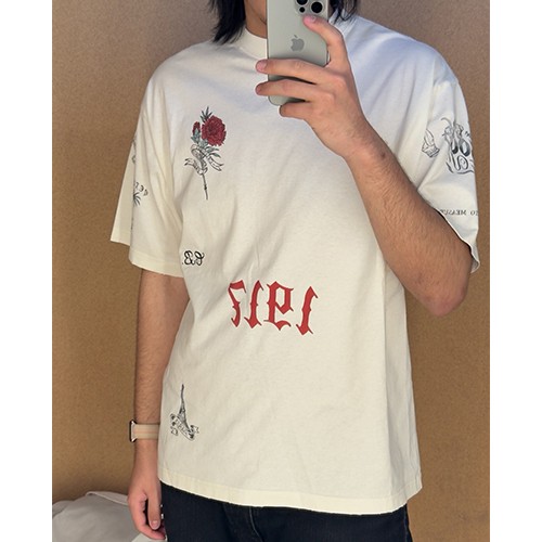 발렌시아가 로고 TATTOO 프린트 반팔 티셔츠 (화이트) 26SS
