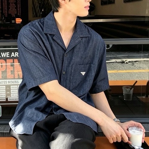 프라다 삼각로고 데님 반팔 남방 셔츠 26SS