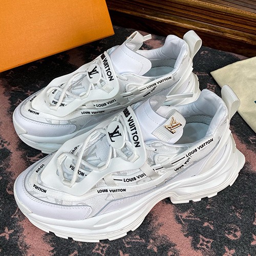 [홍콩명품.LOUIS VUITTON] 루이비통 24SS LV로고 스니커즈 운동화 (2컬러), SE2503, S1, 홍콩명품쇼핑몰,무브타임,악세사리,잡화,생활용품