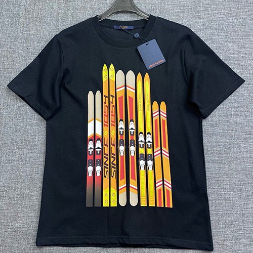 [홍콩명품.LOUIS VUITTON] 루이비통 25SS 로고 그래픽 프린트 반팔 티셔츠 (2컬러), BM20408, JQ, 홍콩명품의류,구매대행,온라인명품