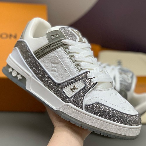 [홍콩명품.LOUIS VUITTON] 루이비통 25SS 로고 모노그램 트레이너 스니커즈 운동화 (화이트-그레이), SE4762, PMD, 명품스니커즈,운동화,구두,로퍼,하이탑,신발