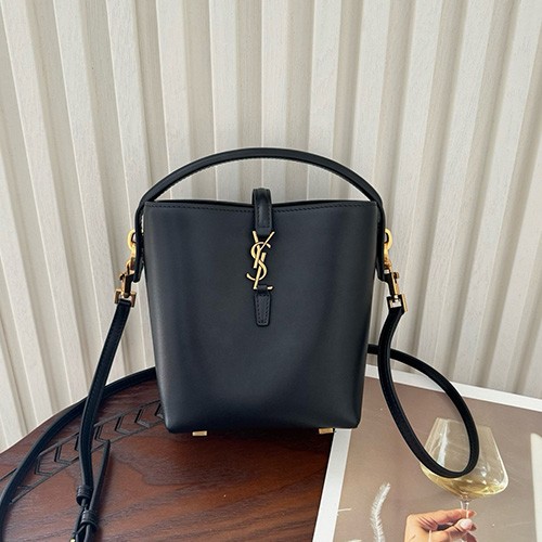 [홍콩명품.YSL] 입생로랑 25SS 로고 LE 37 미니 토트백 크로스백 블랙 765870 2R20W 1000, BGM4960, BDA, 홍콩명품가방,명품쇼핑몰,크로스백,핸드백,구매대행