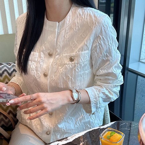 [홍콩명품.CHANEL] 샤넬 25SS 로고 패턴 여성 라운드넥 자켓 (화이트), BM22187, SS, 레플리카의류,미러급사이트