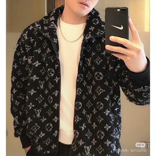 [홍콩명품.LOUIS VUITTON] 루이비통 25SS 로고 모노그램 플리스 자켓 (블랙), BM23323, KB, 레플리카의류,미러급사이트