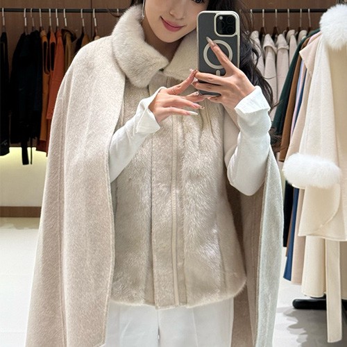 [홍콩명품.Loro Piana] 로로피아나 25SS 로고 여성 캐시미어 탈부착 2PCS 퍼 카라 코트 자켓 (아이보리), BM23601, TOM, 레플리카의류,미러급사이트