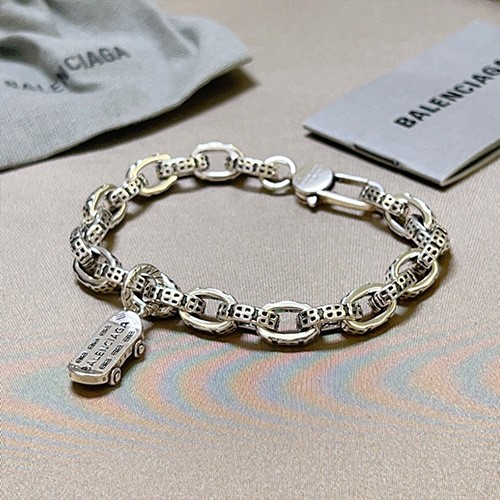 [홍콩명품.BALENCIAGA] 발렌시아가 26SS 로고 실버 팔찌, ET3380, NNT, 명품레플리카 모자 캡 남자여자