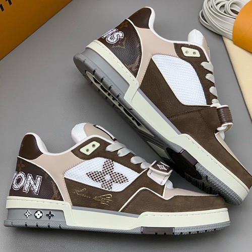 [홍콩명품.LOUIS VUITTON] 루이비통 26SS 로고 모노그램 트레이너 스니커즈 운동화 (베이지-브라운), SE6138, PMD, 명품스니커즈,운동화,구두,로퍼,하이탑,신발
