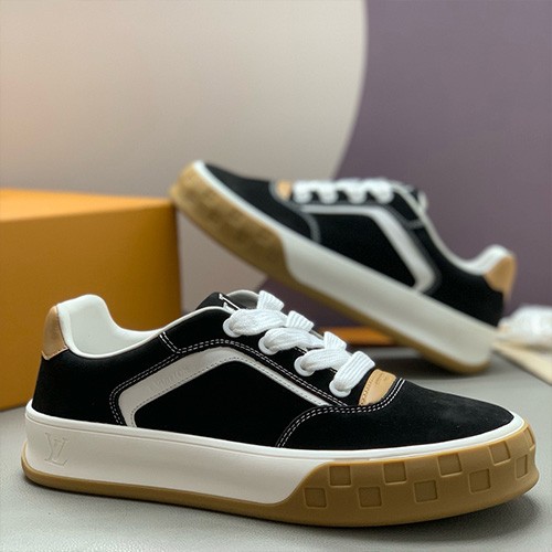 [홍콩명품.LOUIS VUITTON] 루이비통 26SS 로고 TILTED 스니커즈 운동화 (블랙), SE6139, PMD, 명품스니커즈,운동화,구두,로퍼,하이탑,신발