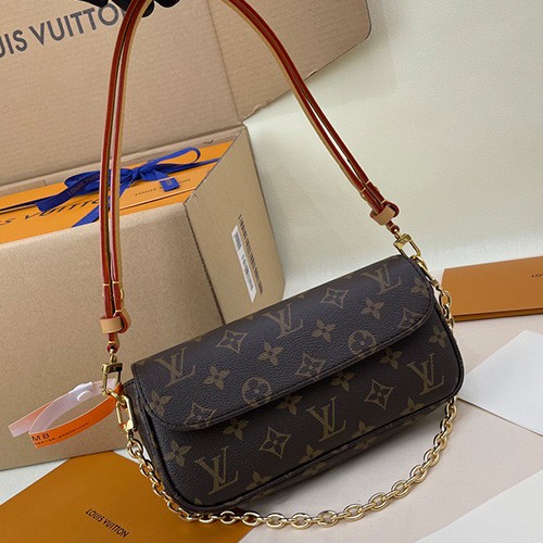[홍콩명품.LOUIS VUITTON] 루이비통 26SS 로고 월릿 온 체인 아이비 모노그램 가방 숄더백 M81911, BGM5702, 무료배송