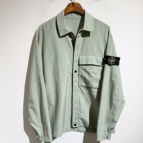 스톤아일랜드 로고 탈부착 Appliqued Crinkled 카라 자켓 (그린) 26SS