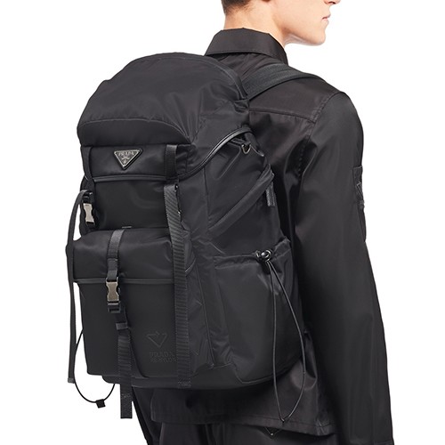 프라다 삼각로고 나일론 사피아노 백팩 2VZ079 (블랙) 26SS