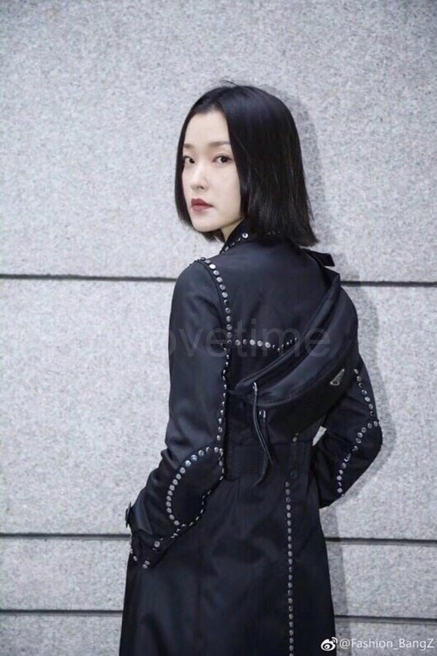 프라다 삼각로고 나일론 힙색 2VL132 (블랙) 26SS 상세이미지 4