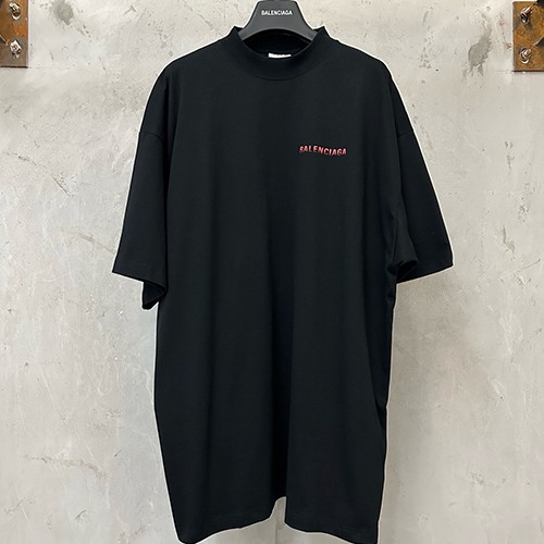 발렌시아가 로고프린팅 남자 오버핏 320g 반팔티 26ss