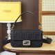 펜디 FF패턴 바게트 토트백 크로스백 26SS