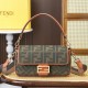 펜디 FF패턴 바게트 토트백 크로스백 26SS